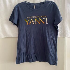 Yanni T-shirt, junior‘s XXL.